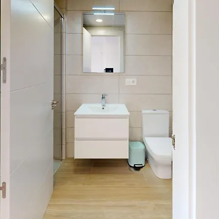 Colorful Penthouse Center 5c